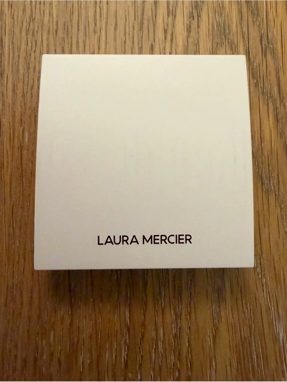 LAURA MERCIER Real Flawless Luminous Perfecting Pressed Powder Translucent Honey